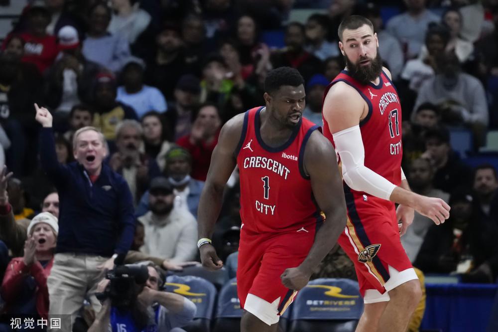 待中拉开帷 待中拉开帷