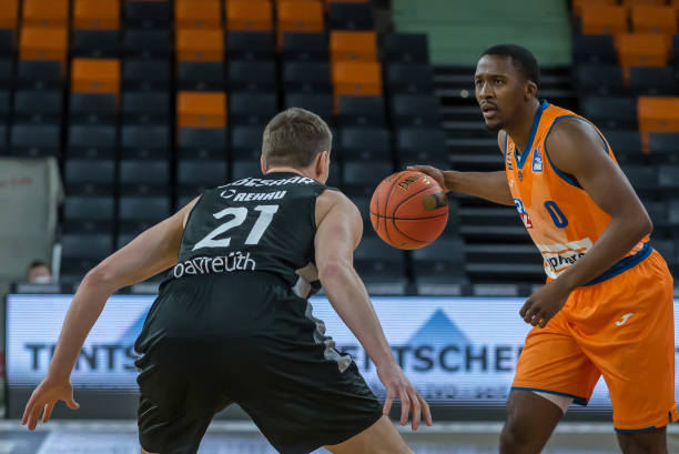 化为反击 化为反击